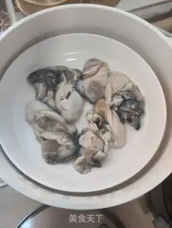 Make Fried eggs step 1