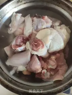 Make Sea cucumber chicken step 1