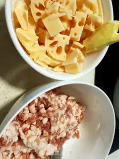 Make The rice pearl meatballs step 1