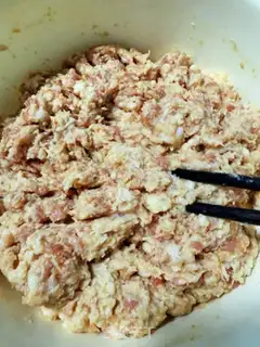 Make The rice pearl meatballs step 5