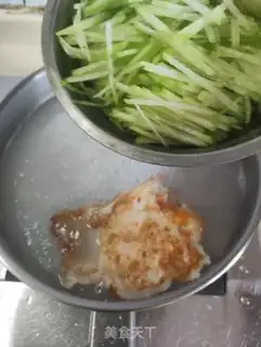 Make Blue radish meat soup step 4