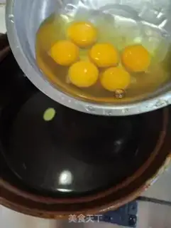 Make Scrambled eggs step 3
