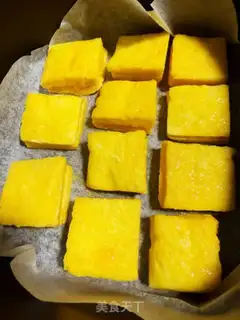 Make Sour yogurt and egg toast step 3
