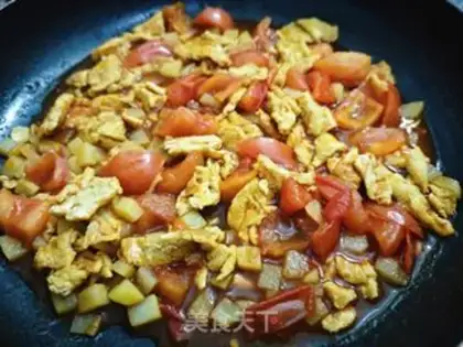 Make Tomato eggs for noodles step 0
