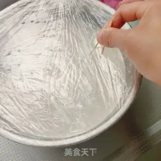 Make Northeast donkey rolls step 4