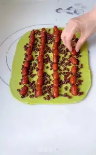 Make Blank bean rolls step 9