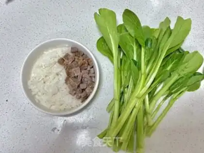 Make Low-caliber beef gravy step 0