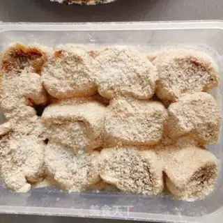 Make Northeast donkey rolls step 11