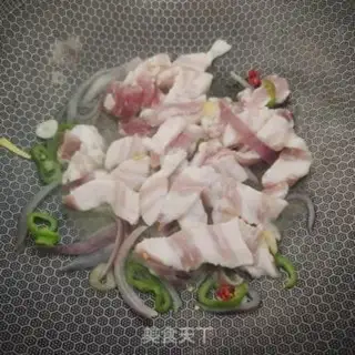 Make Black pork and beans step 3