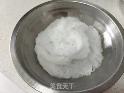 Make Garlic fan shrimp step 1