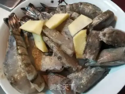 Make Garlic black tiger shrimp step 2