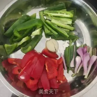 Make The red and green twilight step 1