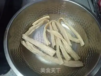 Make The cucumber cucumbers step 1