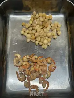 Make Dried prawn rice melons step 0