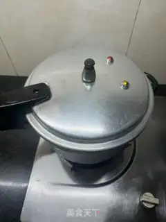 Make ♪ ♪ A potion ♪ step 4
