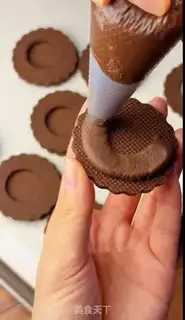 Make Chocolate Sabre step 17