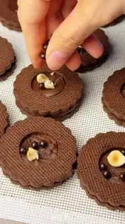 Make Chocolate Sabre step 18