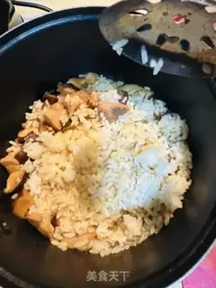 Make The fragrance pot chicken leg rice step 5