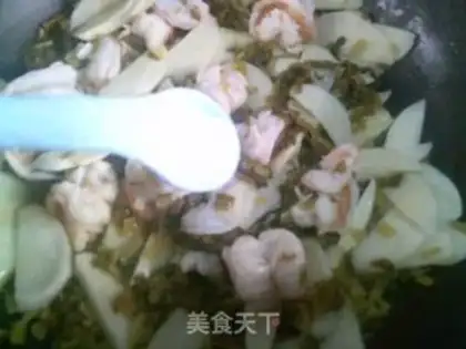 Make The pickled shrimp is white step 10