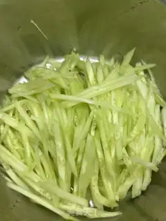 Make Crab willow with cucumbers step 3