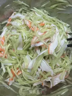 Make Crab willow with cucumbers step 4