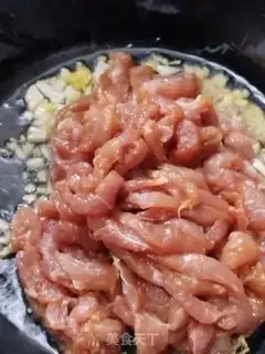 Make Onion fried meat step 6