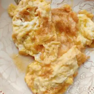 Make Chili fried eggs step 2