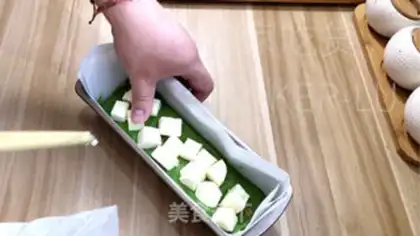 Make Tea cheese pound cake step 9
