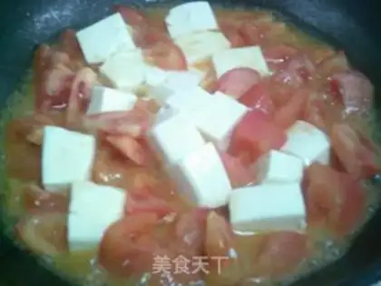 Make Eggs, tomatoes, tofu step 8