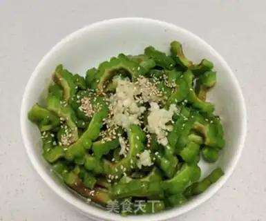 Make Garlic bitter melon step 3