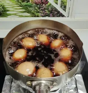 Make Boiled eggs with distractions step 3