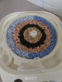Make A short version of five-colour rice rice step 15