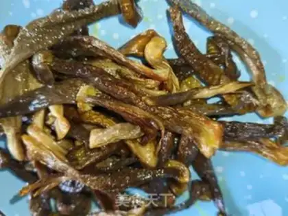 Make Dry-pot deer mushrooms step 5
