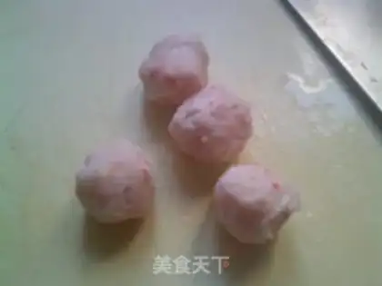 Make Lobster-tailing oxen and tofu step 2