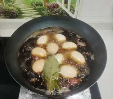 Make Five fragrance eggs step 0