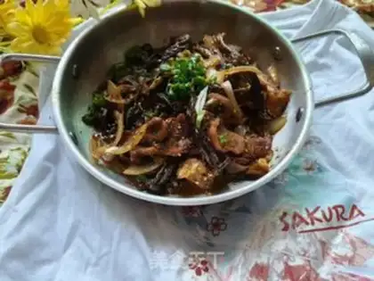 Make Dry-pot deer mushrooms step 12