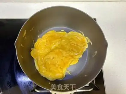 Make Low-carat green egg gravy step 1