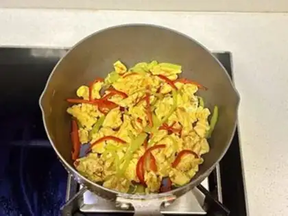 Make Low-carat green egg gravy step 3
