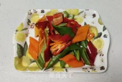 Make Si-hoon makes three-coloured peppers step 1