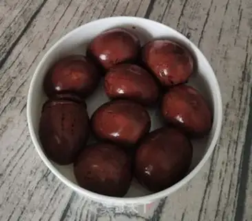Make Five fragrance eggs step 6