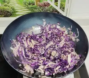 Make Double-coloured kale step 2