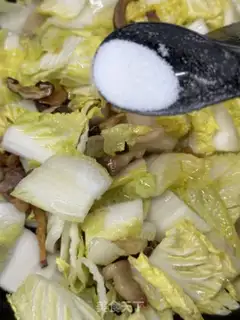 Make Piggy cabbage step 7