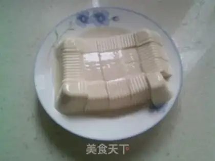 Make Eggs, broccoli, tofu step 1