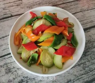 Make Si-hoon makes three-coloured peppers step 7
