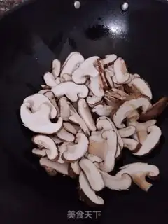 Make Fried mushrooms step 3
