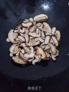 Make Fried mushrooms step 4
