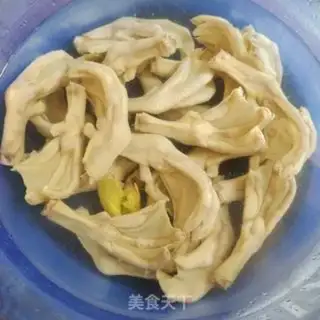 Make Home version of hala duck feet step 2