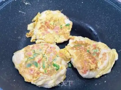 Make Pepper eggcake step 2