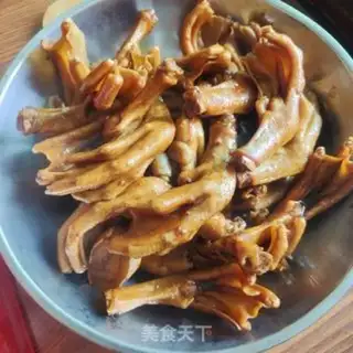 Make Home version of hala duck feet step 6