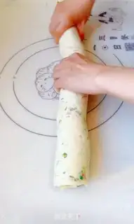 Make Onion pine rolls step 9